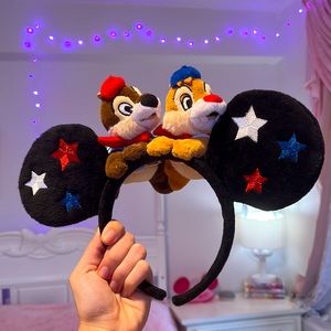 Rare Disneyland Paris Exclusive Ears, Chip and Dale
